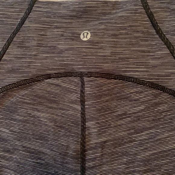 Lululemon Leggings Size 6 - Picture 1 of 4